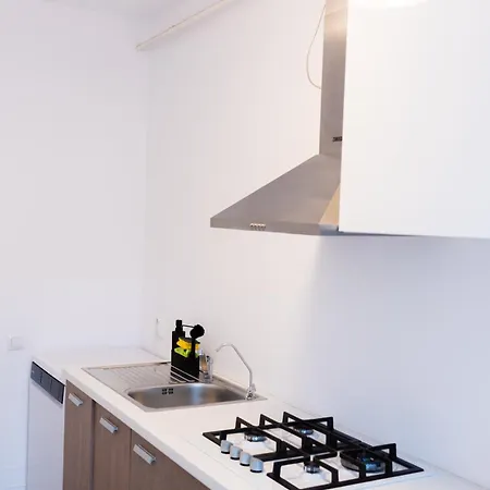 Διαμέρισμα Thome White Flat *