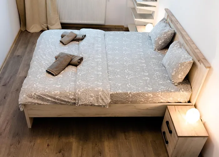 Thome White Flat Smart Budget Cluj-Napoca